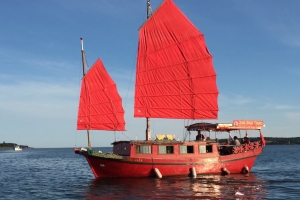 Chinese Junk Ship "Hai Long" in Charlottetown Harbour.