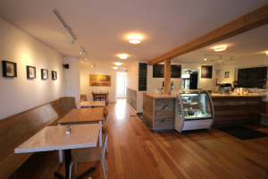 Open, clean comfortable dining space